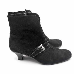 La CANADIENNE Black Ankle Boots with Buckle Detail Sz 11